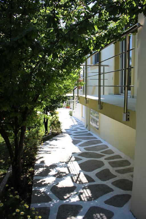 Villa Sofia Filoxenia House Kalyves Exterior foto