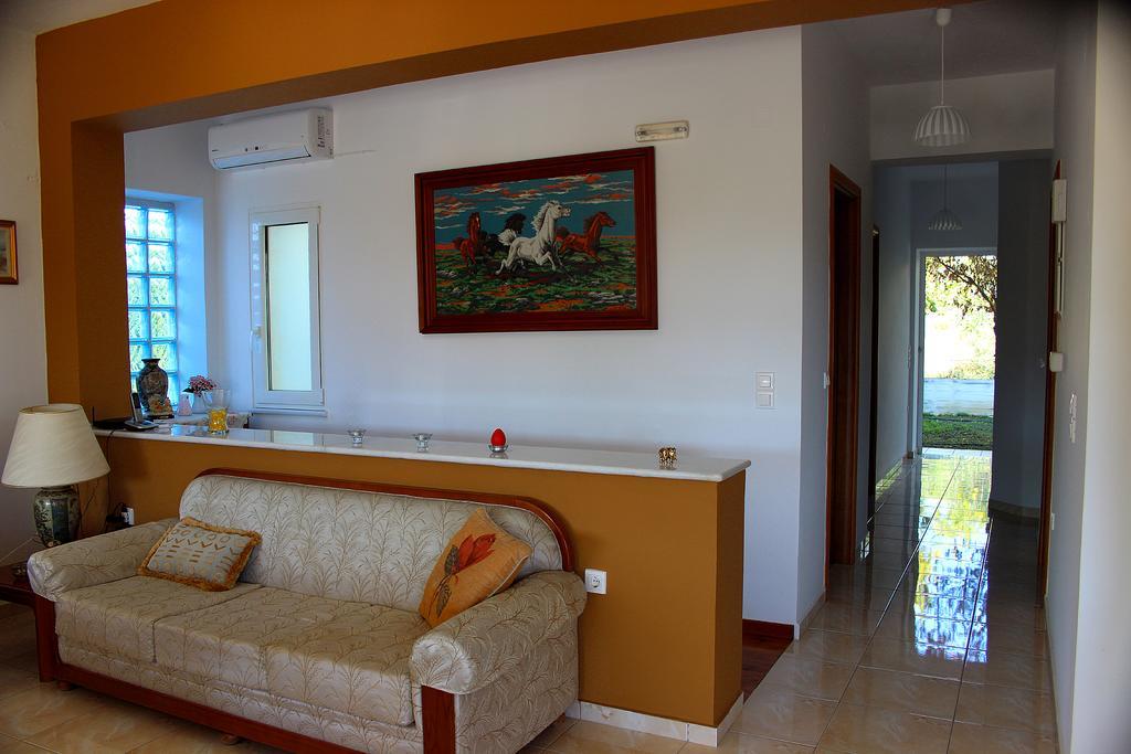 Villa Sofia Filoxenia House Kalyves Exterior foto