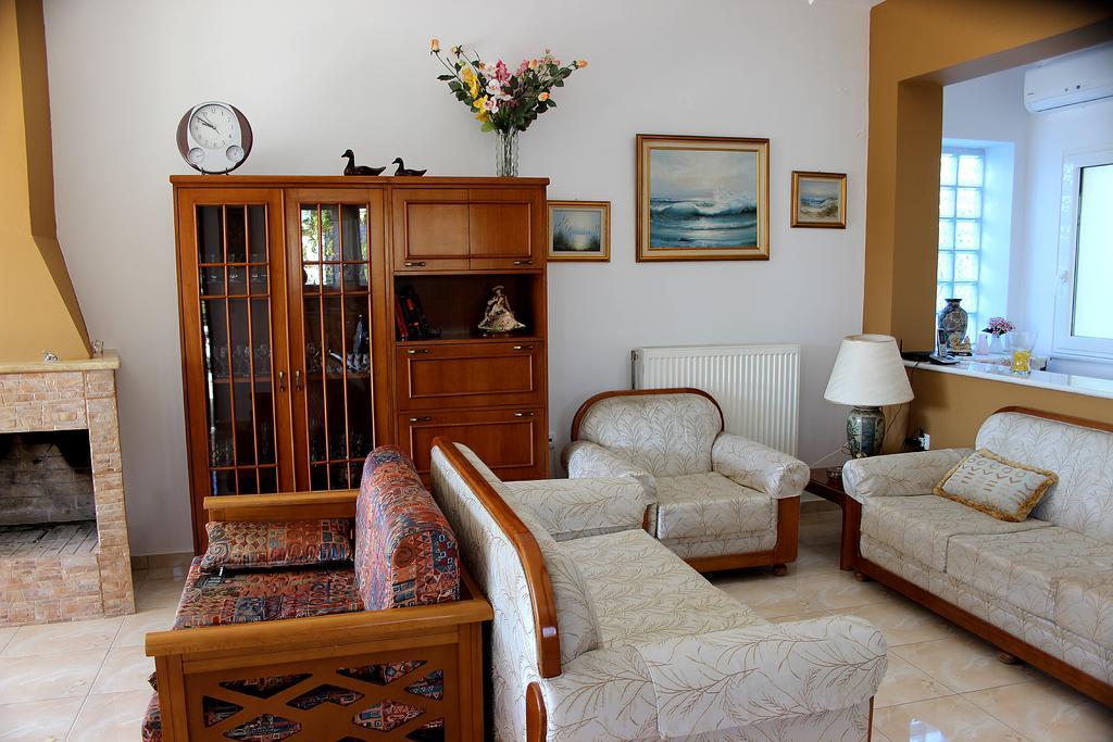 Villa Sofia Filoxenia House Kalyves Exterior foto